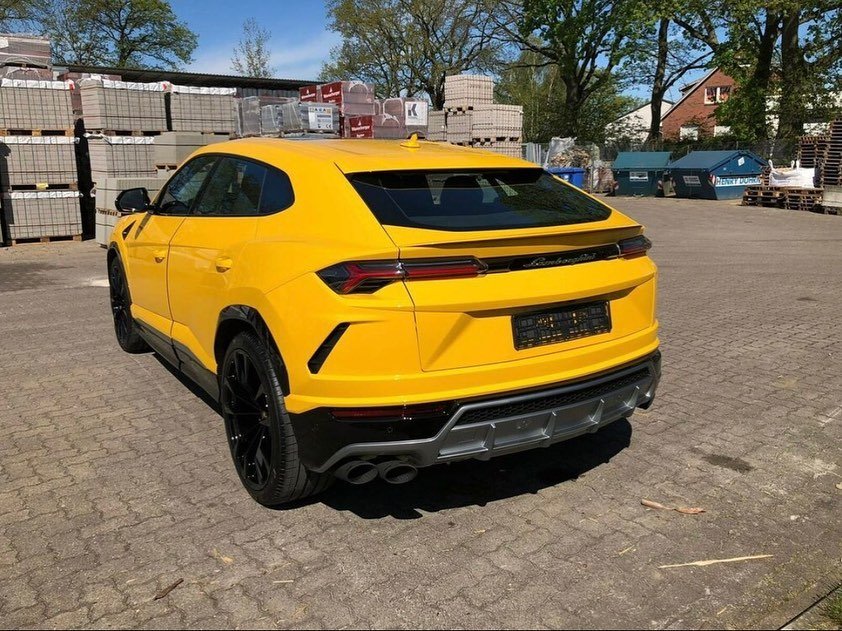 URUS (650Hp) Offroad Mode Redi Auto Vetura