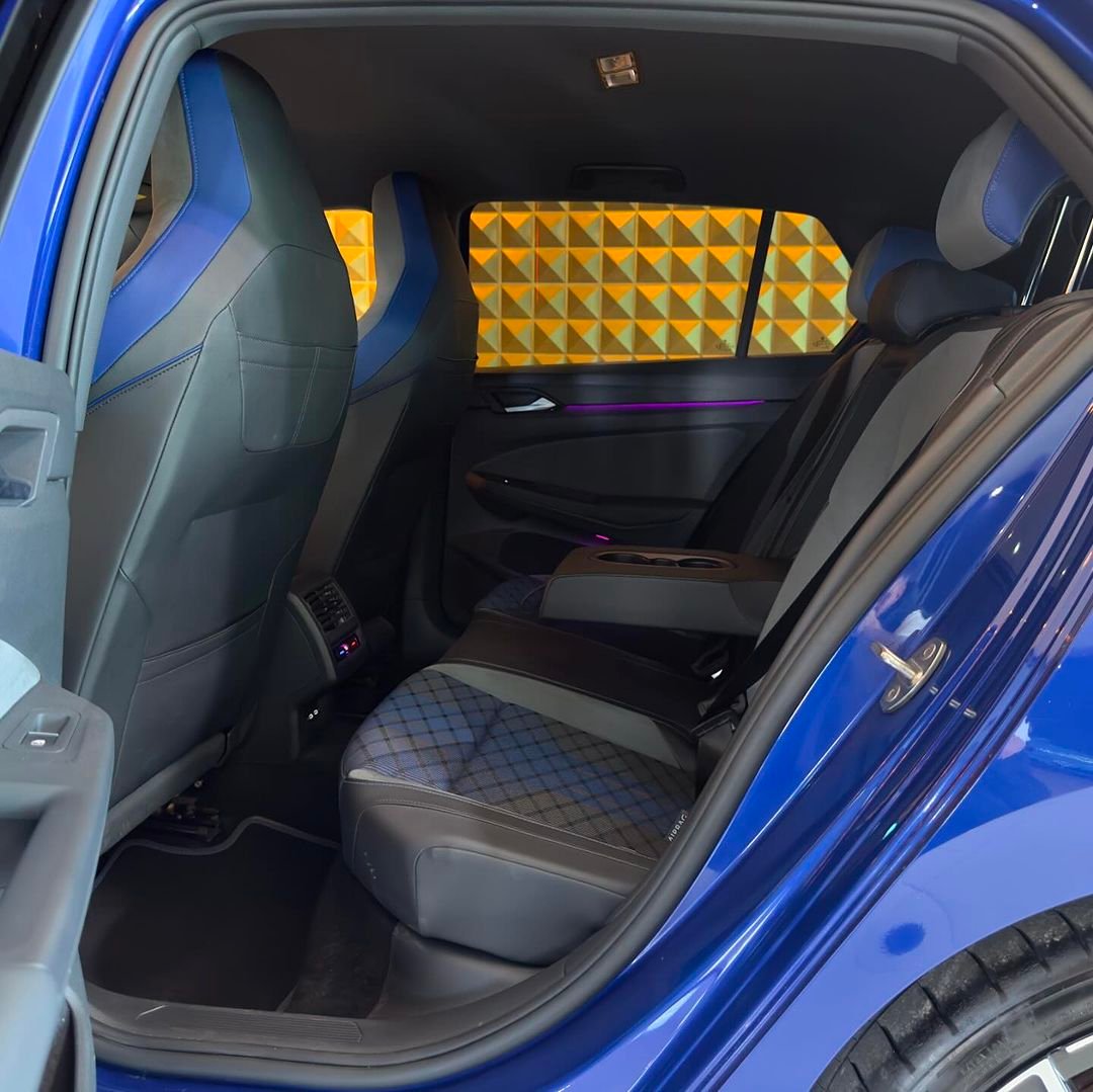 VW Golf 8 R - Redi Auto Vetura